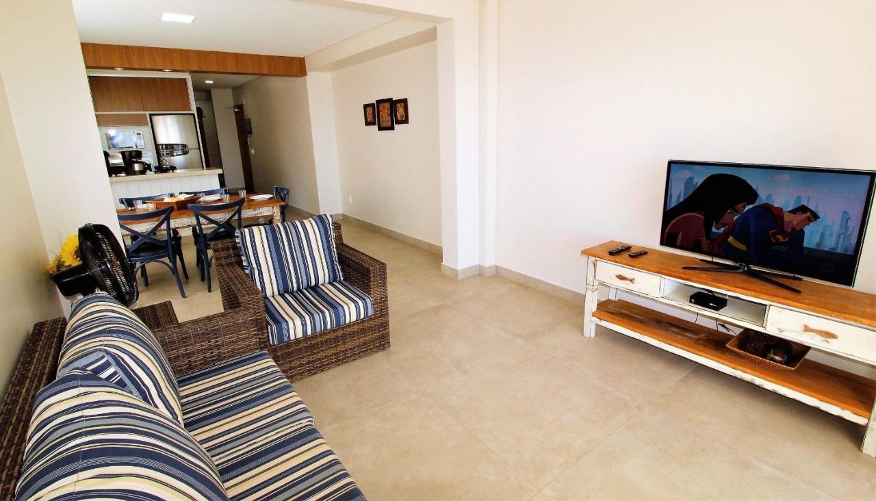 1079 - Apartamento Com Vista Para O Mar Em Bombinhas Esterno foto
