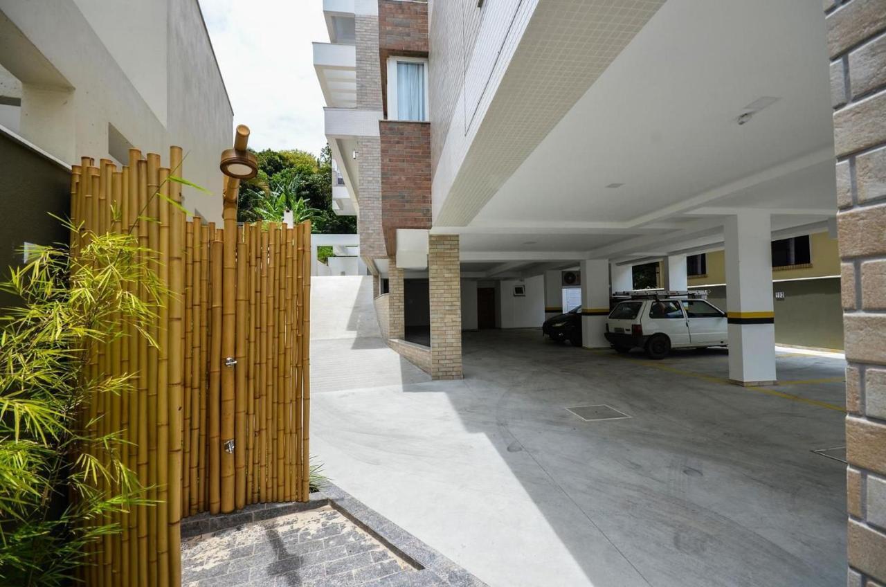 1079 - Apartamento Com Vista Para O Mar Em Bombinhas Esterno foto